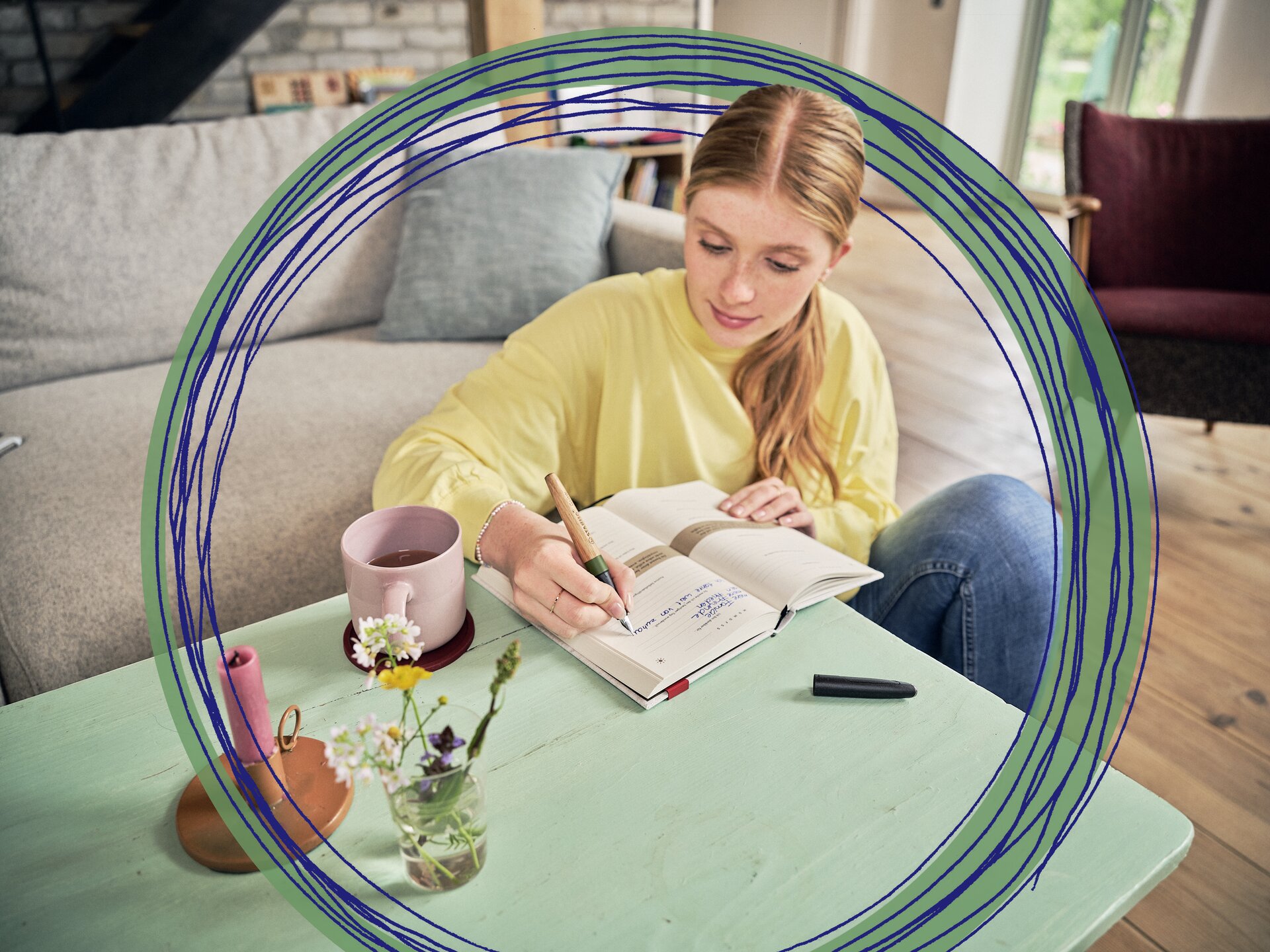 Füller STABILO Grow, journal, notebook, writing, gelbes-sweatshirt, kaffee-becher