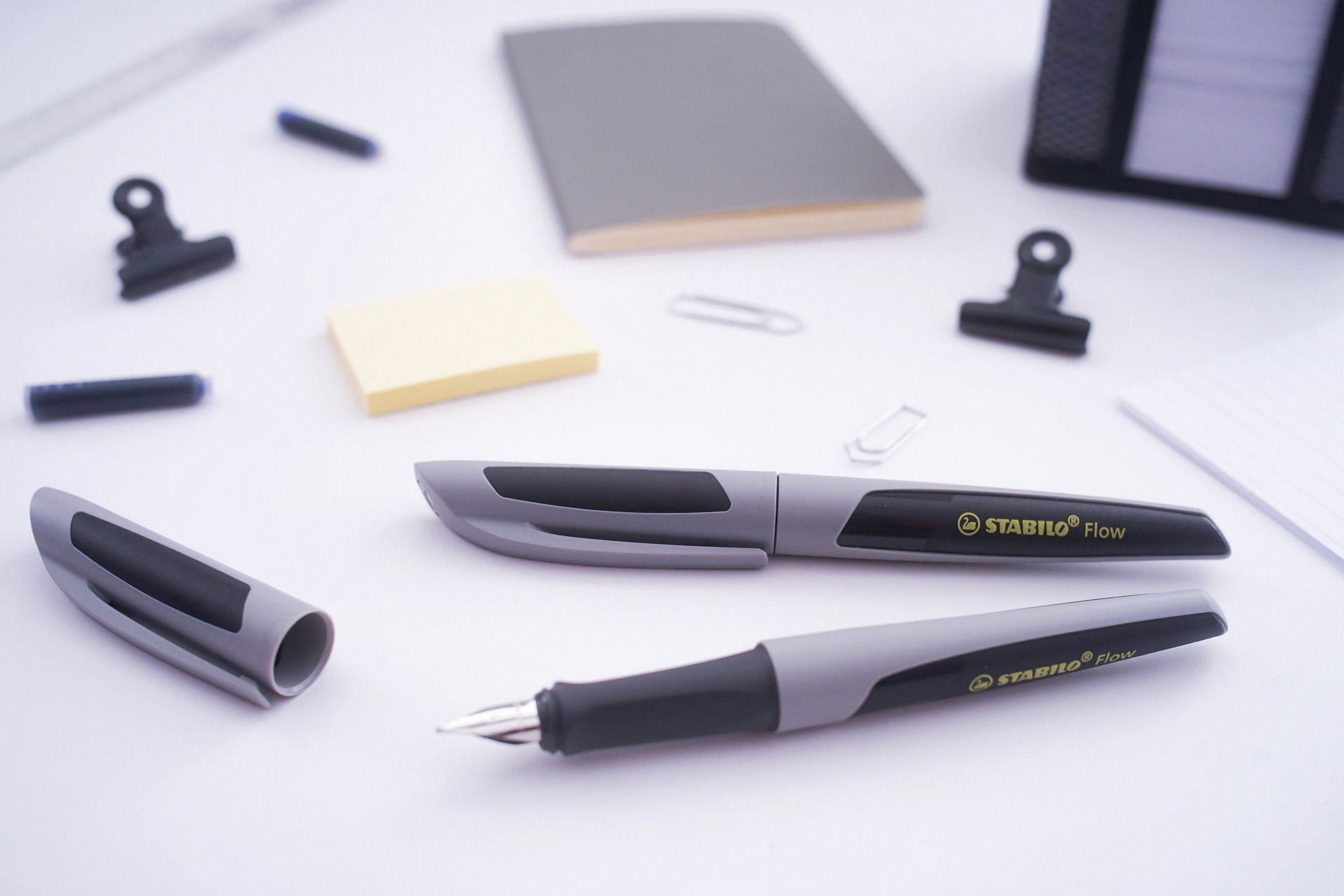 Penna stilografica STABILO Flow Active