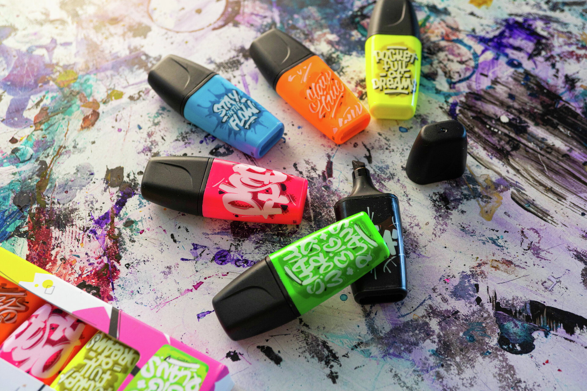 Textmarker STABILO BOSS MINI by Snooze One