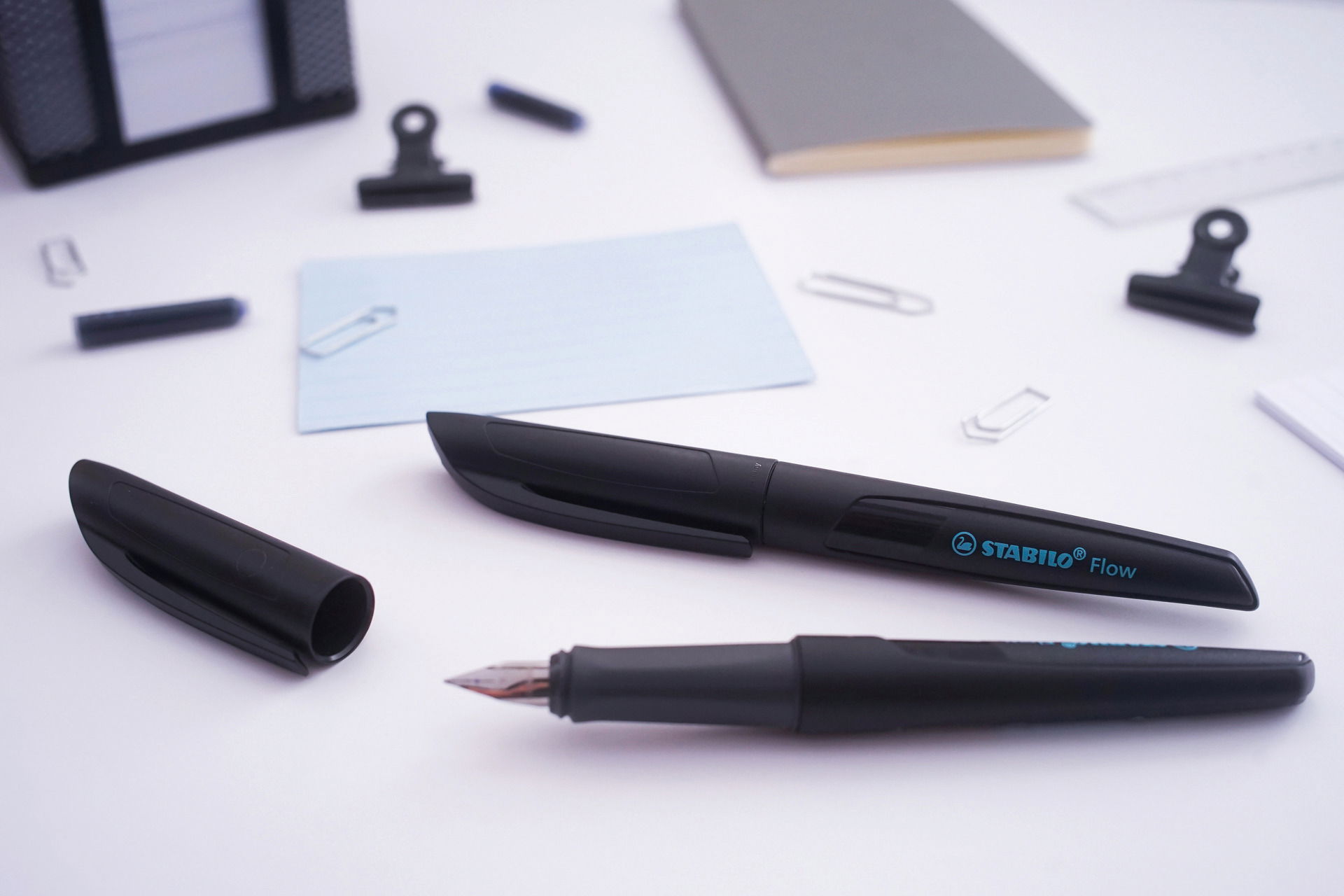 Fountain Pen STABILO Flow Active